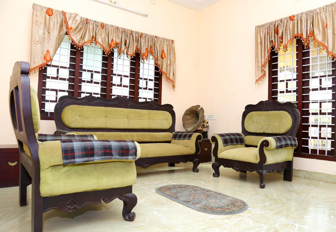 Daffodils Homestay Alappuzha エクステリア 写真
